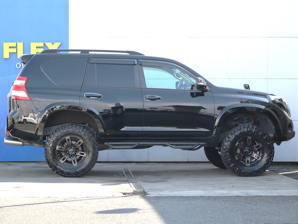 トヨタ ランドクルーザープラド(5枚目)