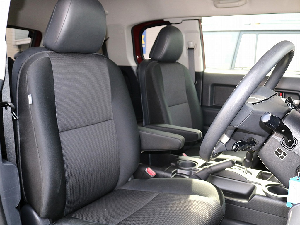 シートポジションも高く視界良好です☆