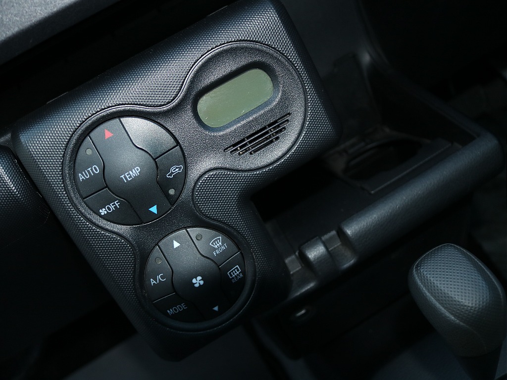 お問い合わせはランクル岡山店まで！！ＴＥＬ：０８６－４２０－２４２２