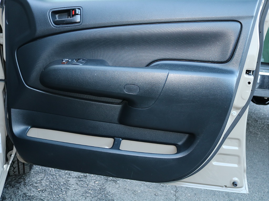 お問い合わせはランクル岡山店まで！！ＴＥＬ：０８６－４２０－２４２２