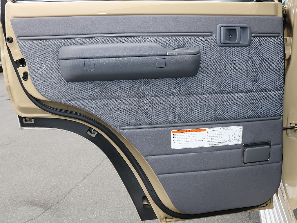 お問い合わせはランクル岡山店まで！！ＴＥＬ：０８６－４２０－２４２２