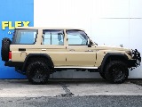 トヨタ ランドクルーザー70(5枚目)
