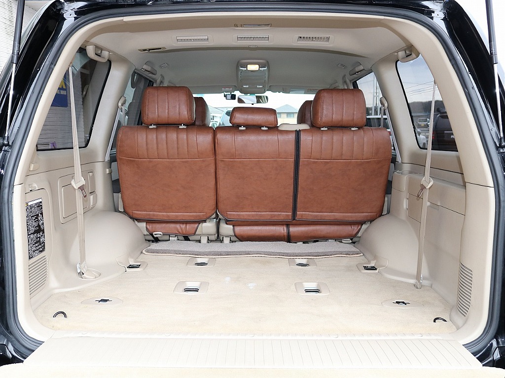 トヨタ ランドクルーザー100(37枚目)