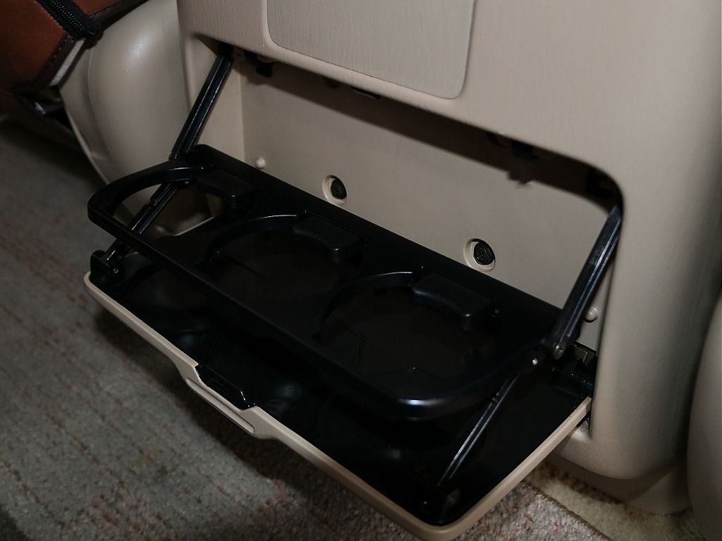 トヨタ ランドクルーザー100(60枚目)