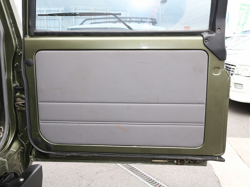 トヨタ ランドクルーザー70(36枚目)