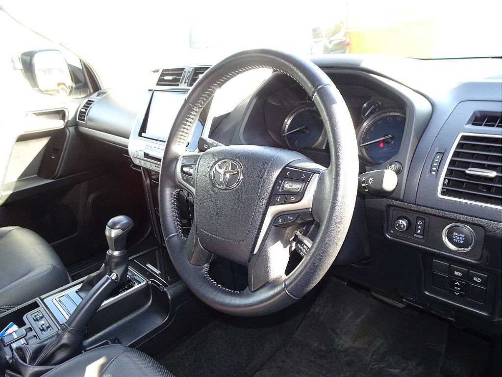 お問い合わせはランクル岡山店まで！！ＴＥＬ：０８６－４２０－２４２２