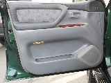 トヨタ ランドクルーザー100(34枚目)