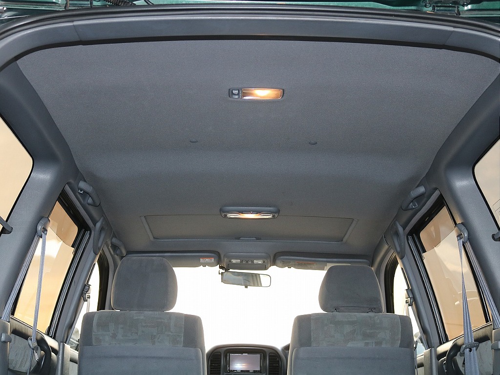 トヨタ ランドクルーザー100(52枚目)