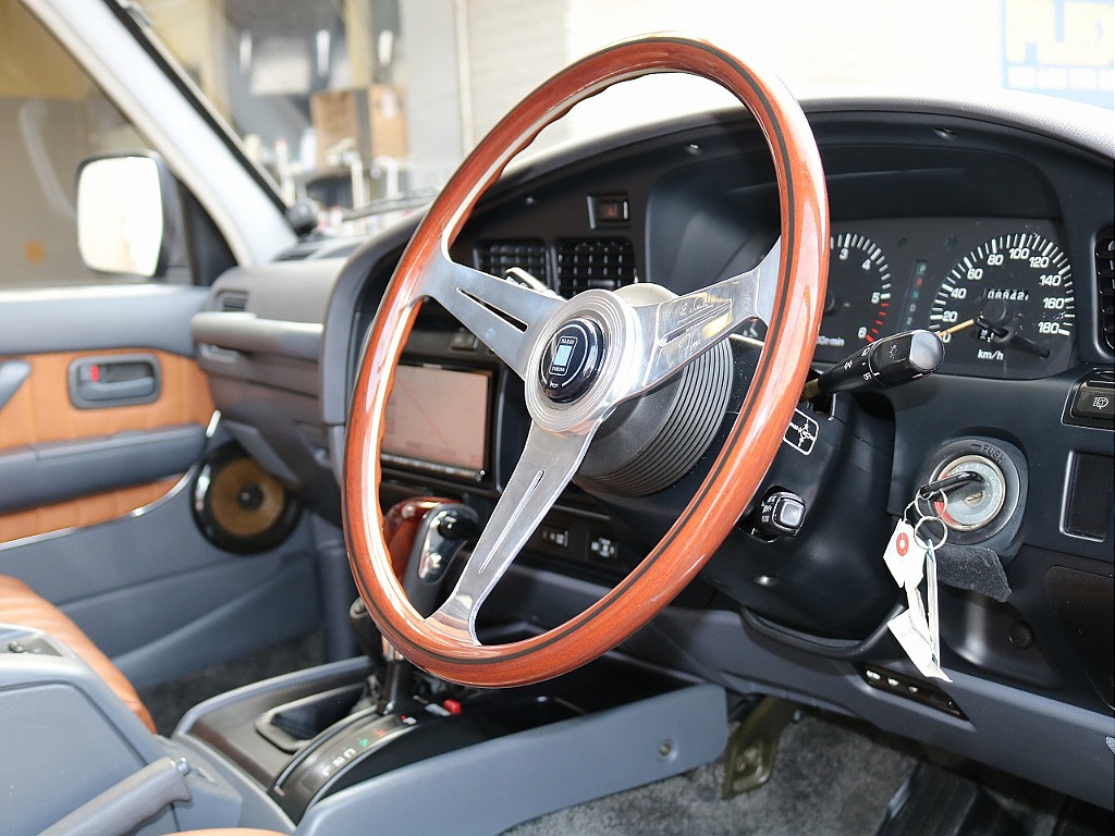 ＮＡＲＤＩハンドルもあるとうれしい装備の１つですね！