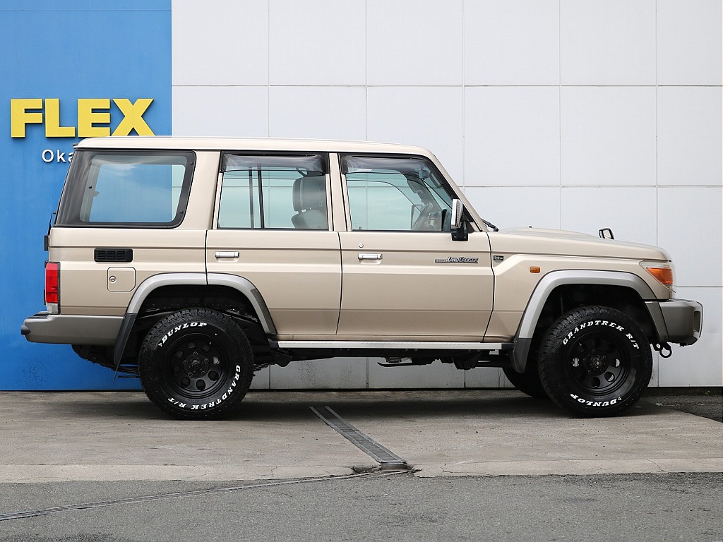 しっかりまとまったサイドビューも魅力的です！