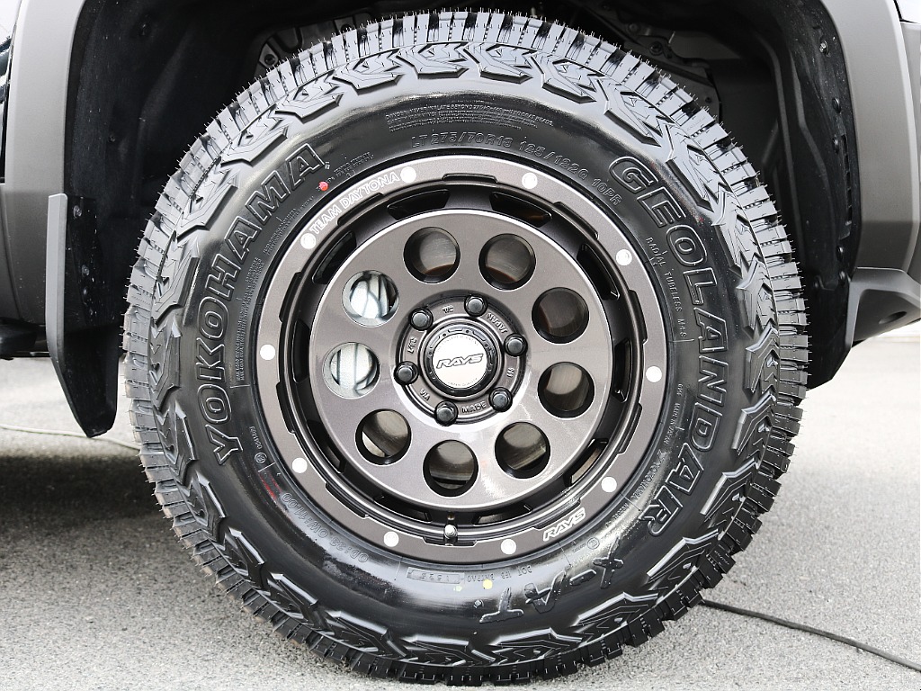 RAYS　D９　１８インチ×ジオランダータイヤが足元を引き締めます☆彡