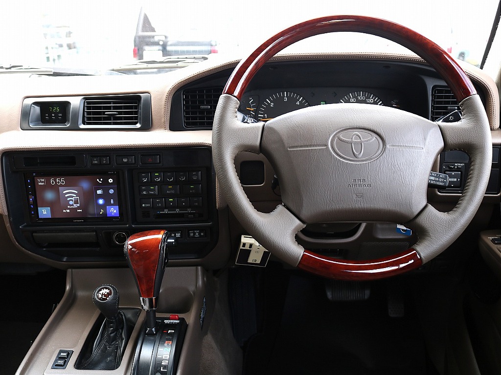 トヨタ ランドクルーザー80(45枚目)