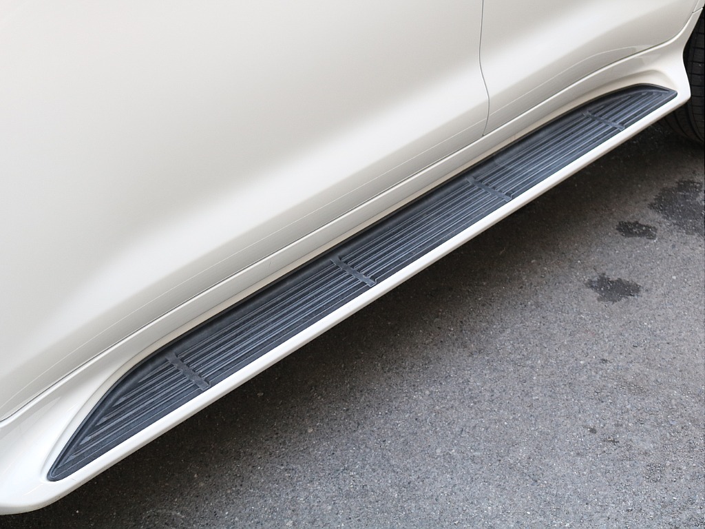 トヨタ ランドクルーザー200(24枚目)