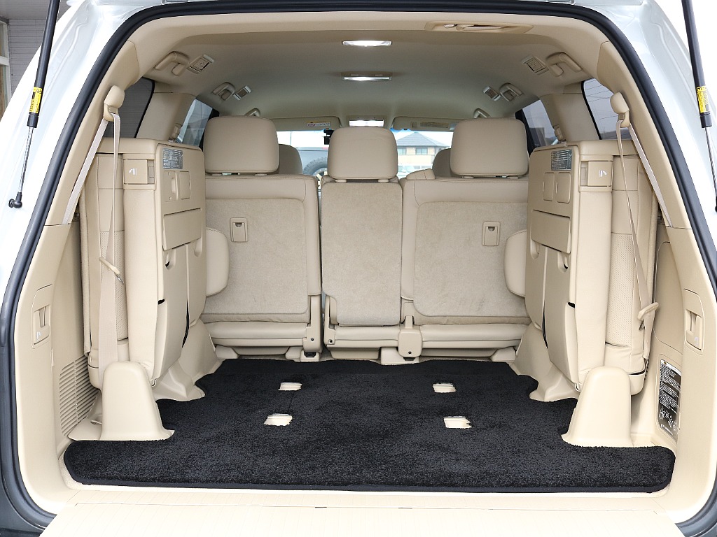 トヨタ ランドクルーザー200(36枚目)