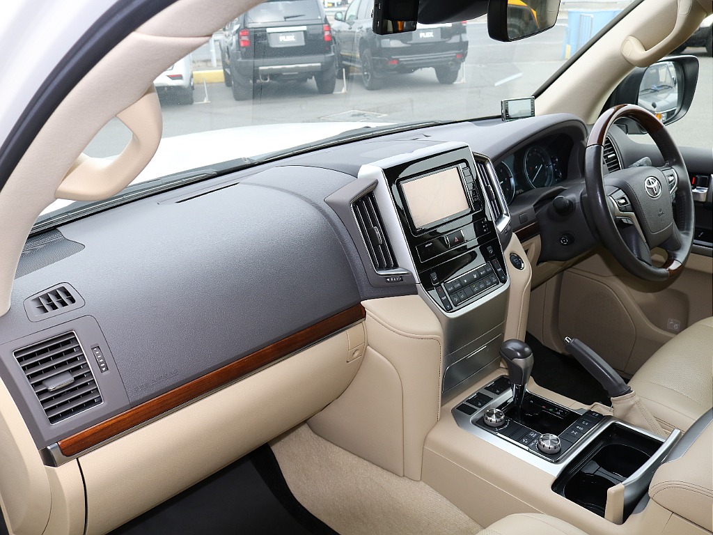 トヨタ ランドクルーザー200(43枚目)