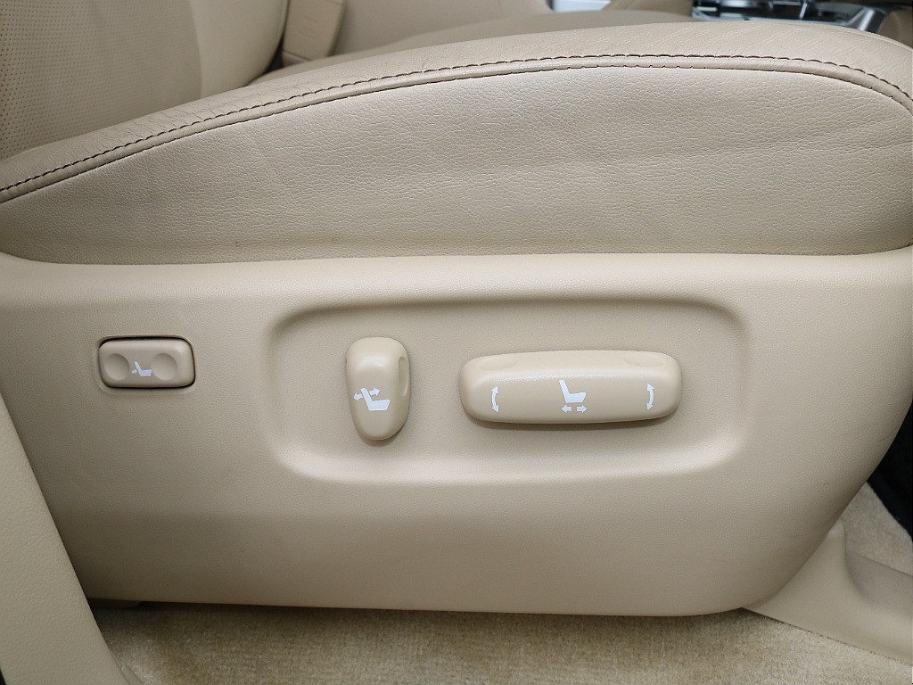 トヨタ ランドクルーザー200(46枚目)