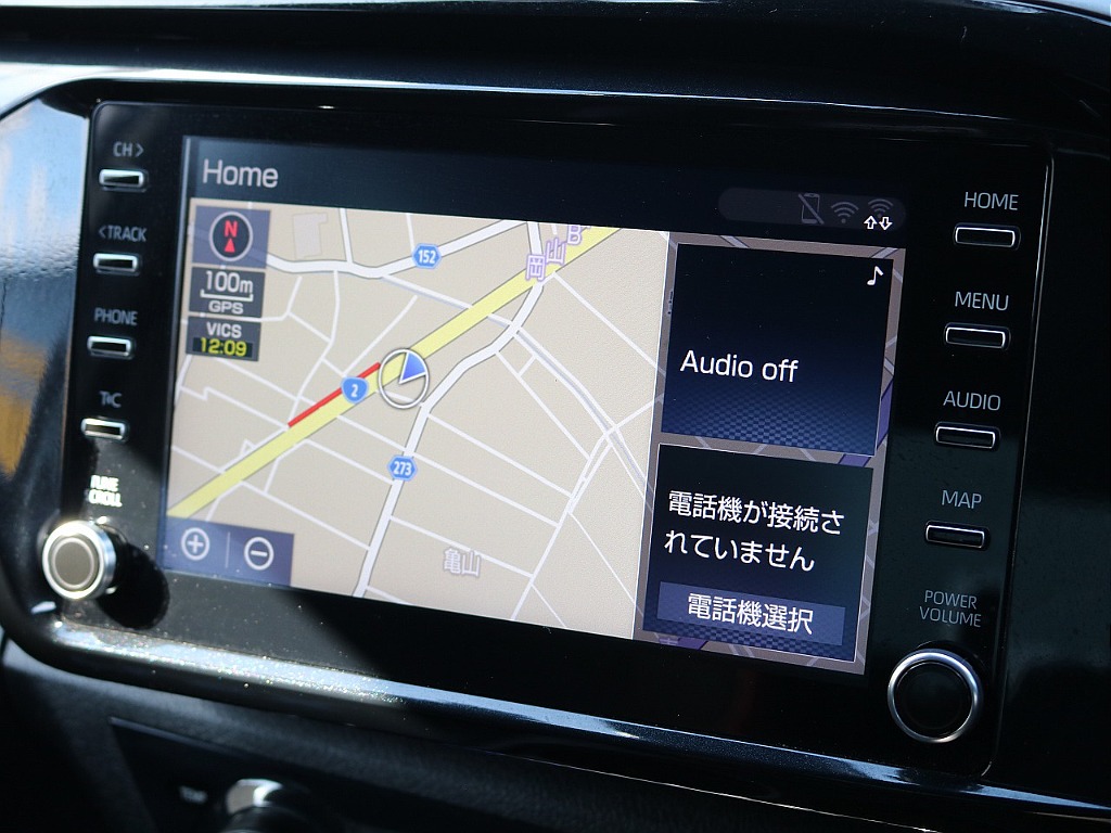 純正ナビは使い勝手が良いですね！