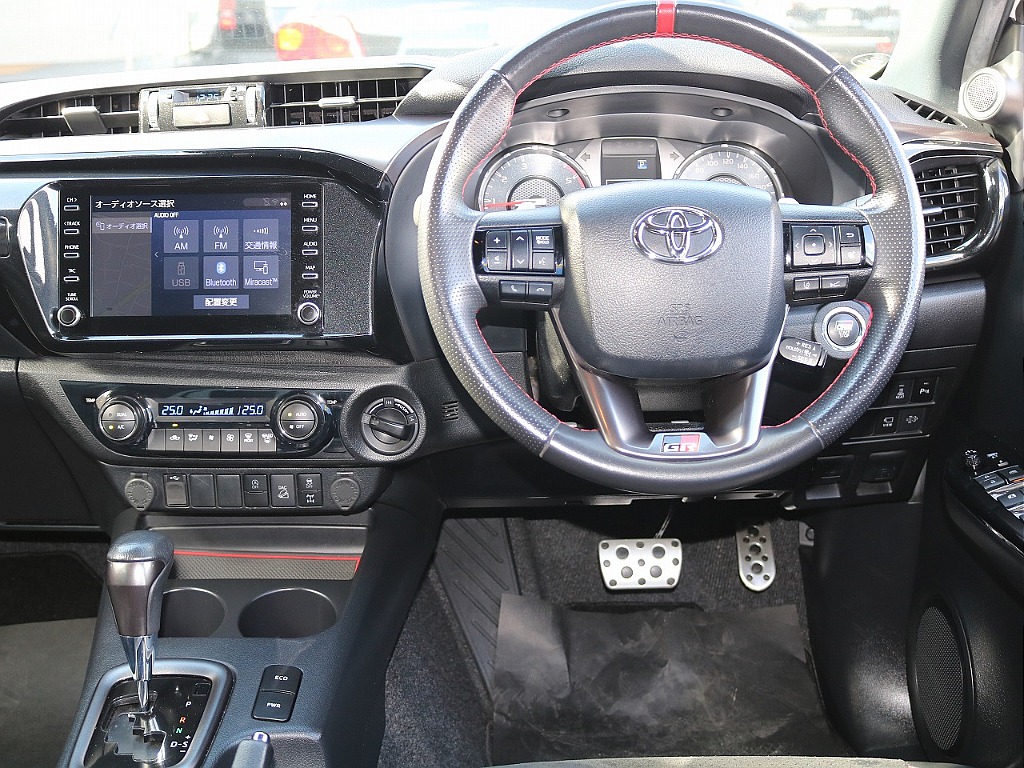 お問い合わせはLINEでのご対応も可能です！