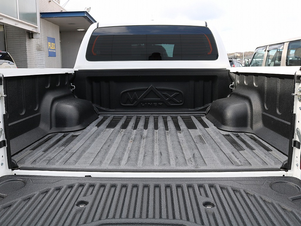 ラゲッジは積載たっぷり可能です！