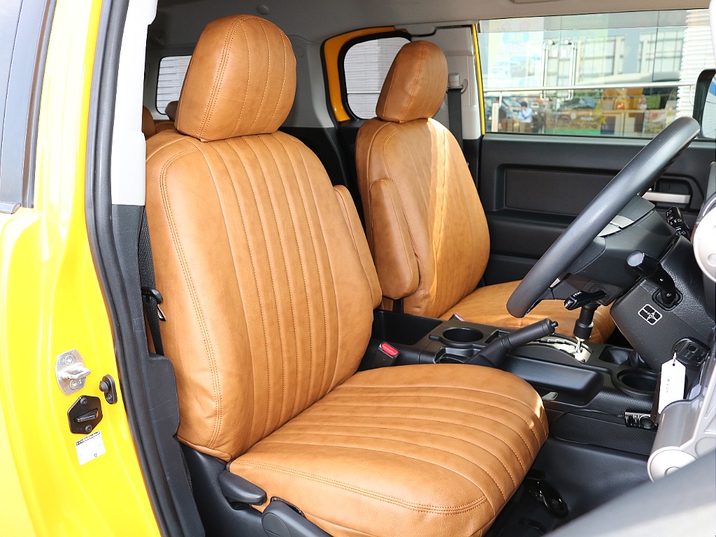 キャメルシートカバー完備！