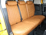 後席シートもキャメルシートカバー完備☆彡
