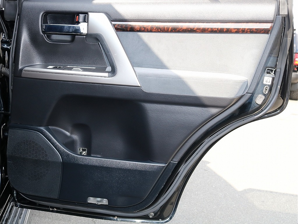 トヨタ ランドクルーザー200(36枚目)