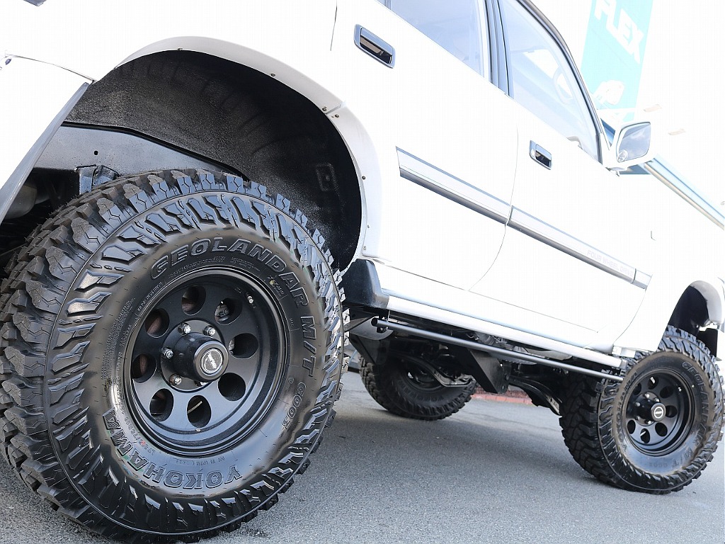 トヨタ ランドクルーザー80(29枚目)