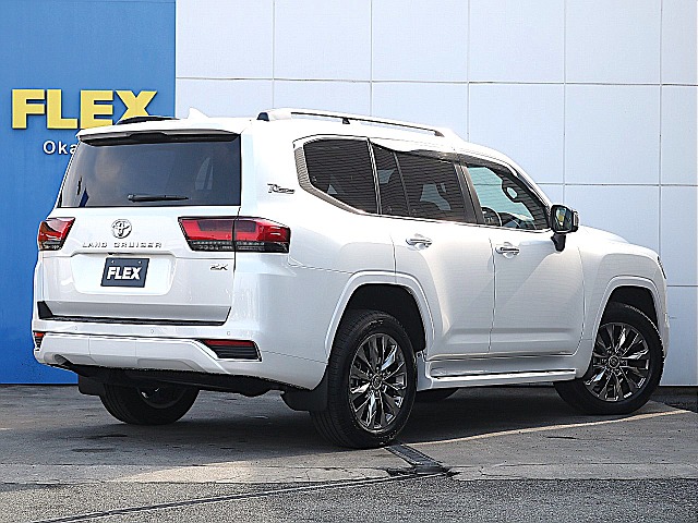 高級感のあるリアビューですね！