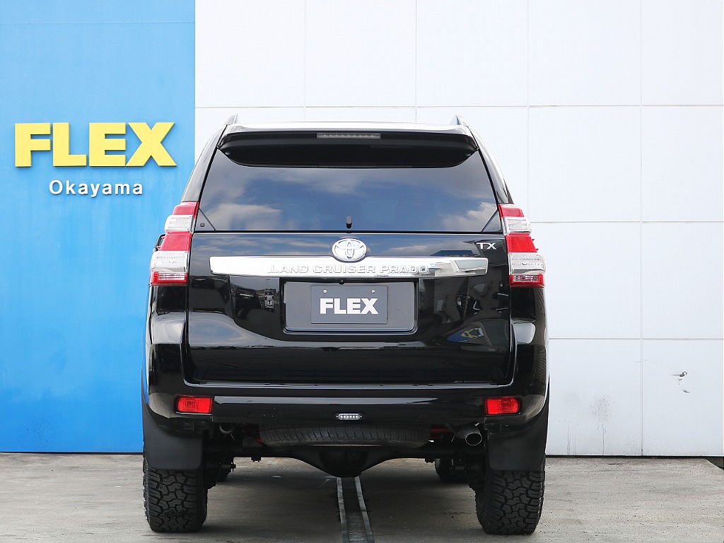 重厚感のあるリヤ周り☆彡かっこいいですね！