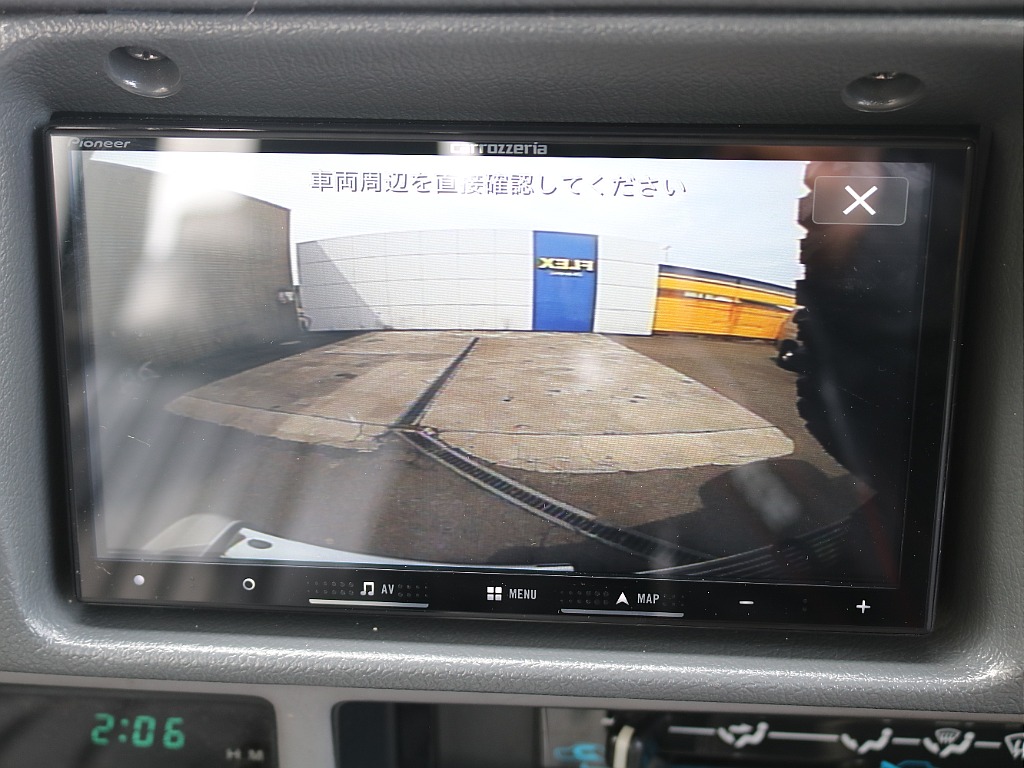 新品バックカメラ付 リフトアップしてても後方確認は安心です