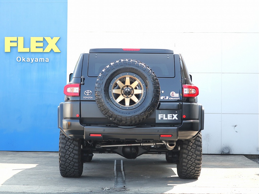 背面タイヤもしっかり装着しております！