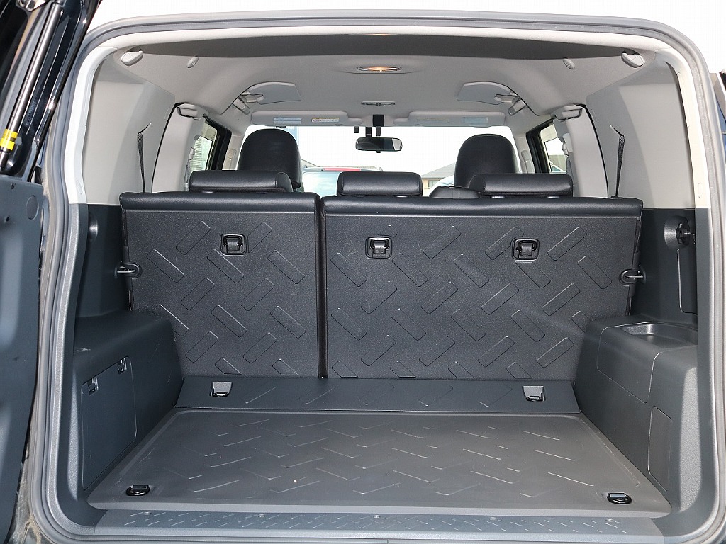 荷室もとてもきれいな状態です！