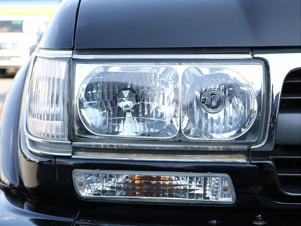 トヨタ ランドクルーザー80(21枚目)