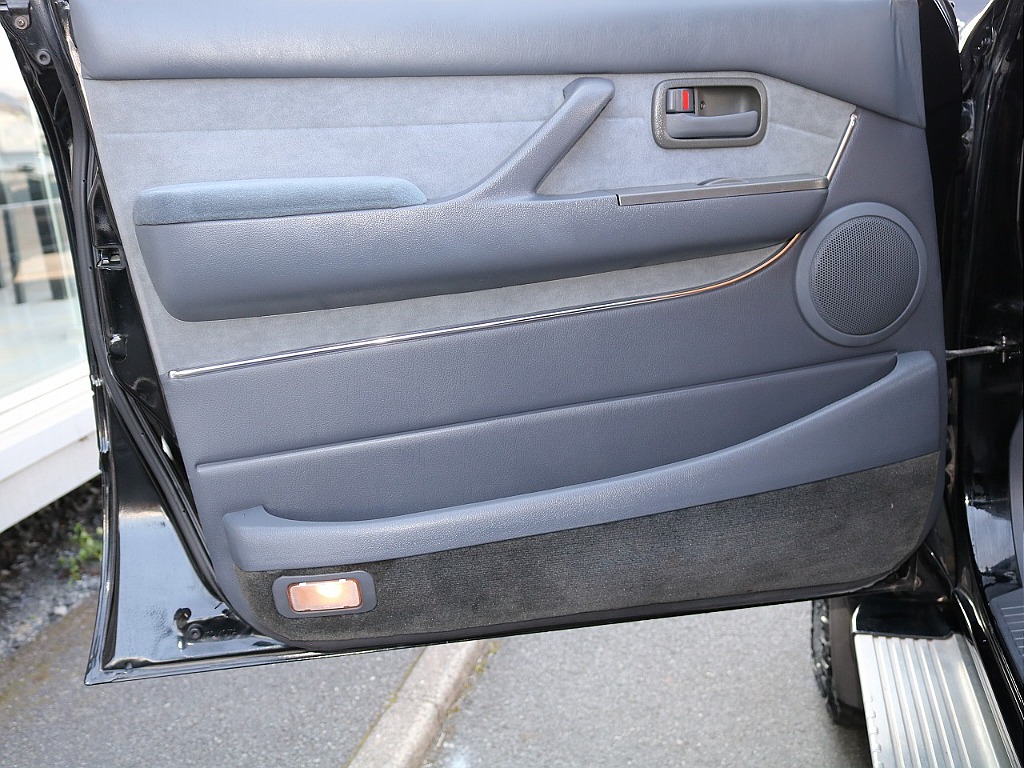 トヨタ ランドクルーザー80(35枚目)