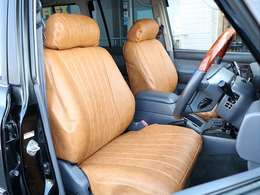 トヨタ ランドクルーザー80(5枚目)