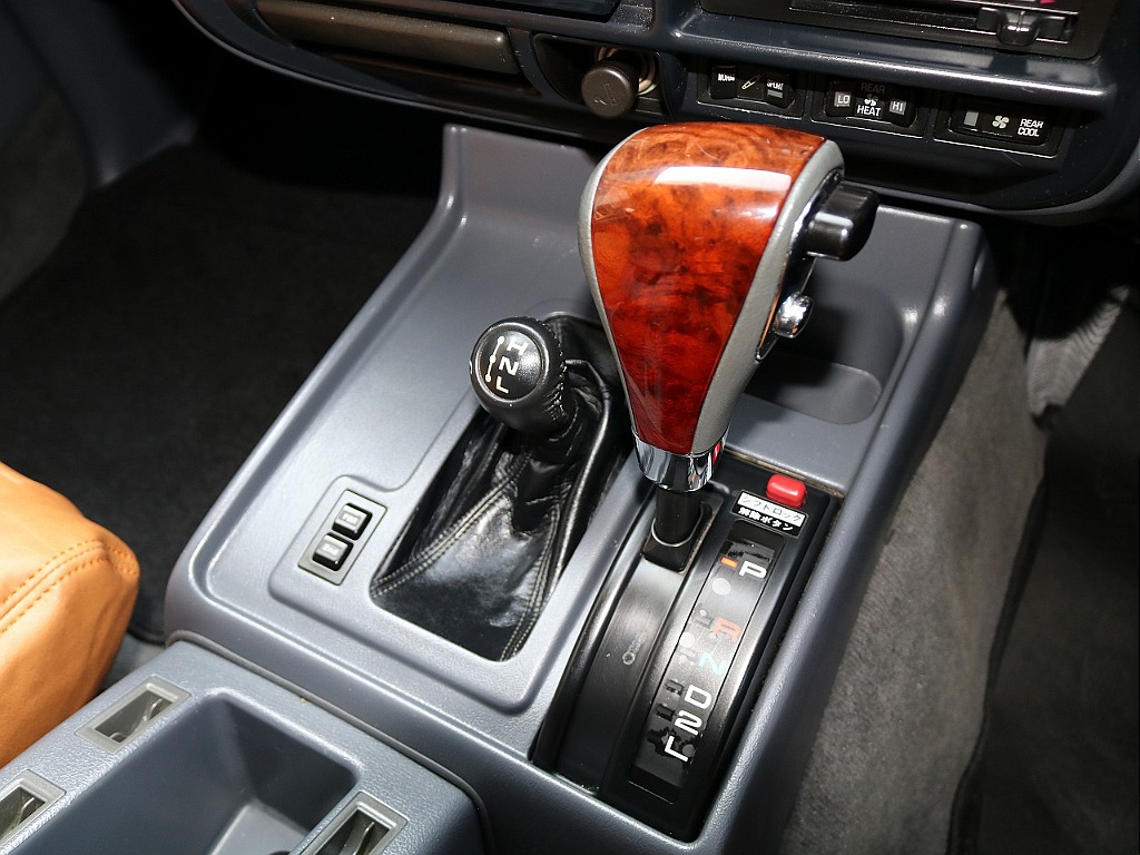 トヨタ ランドクルーザー80(50枚目)