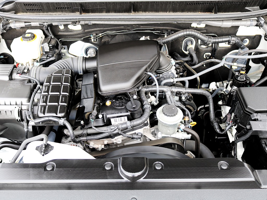 エンジンルームは綺麗な状態です！