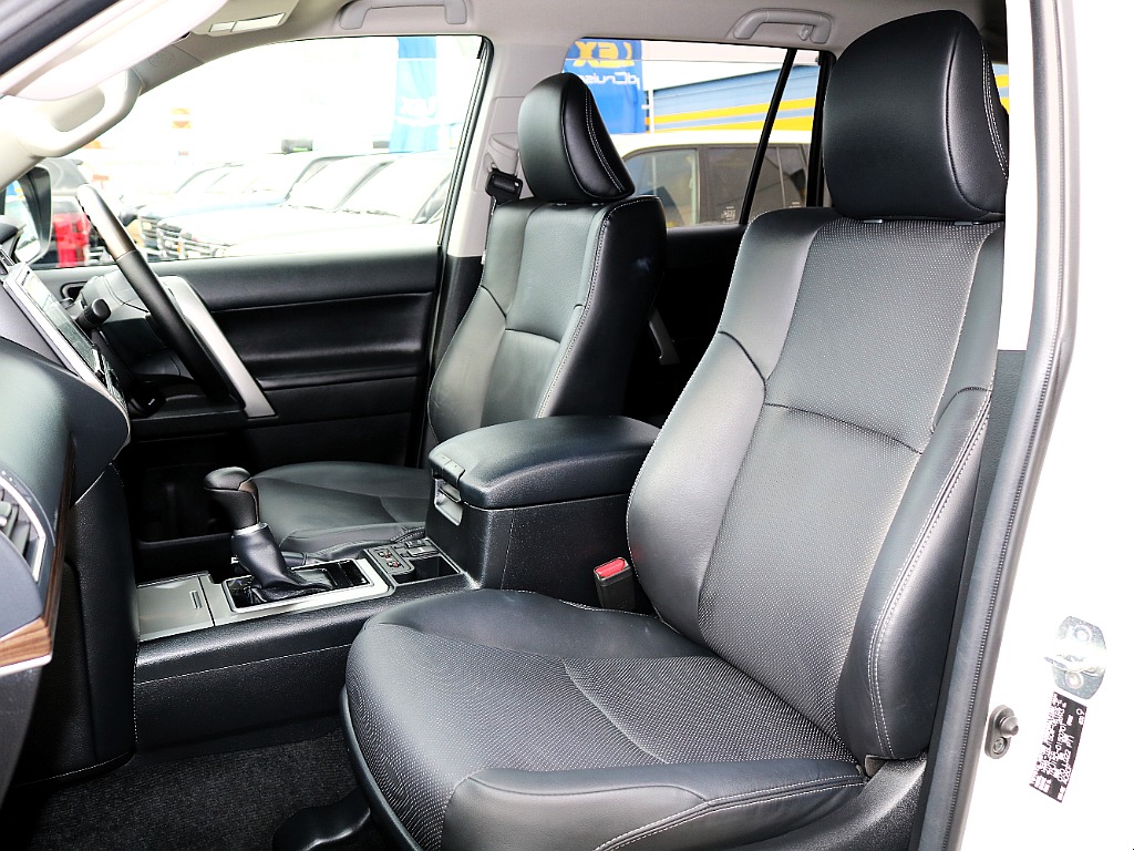 追加カスタムもどしどし受付中になります！