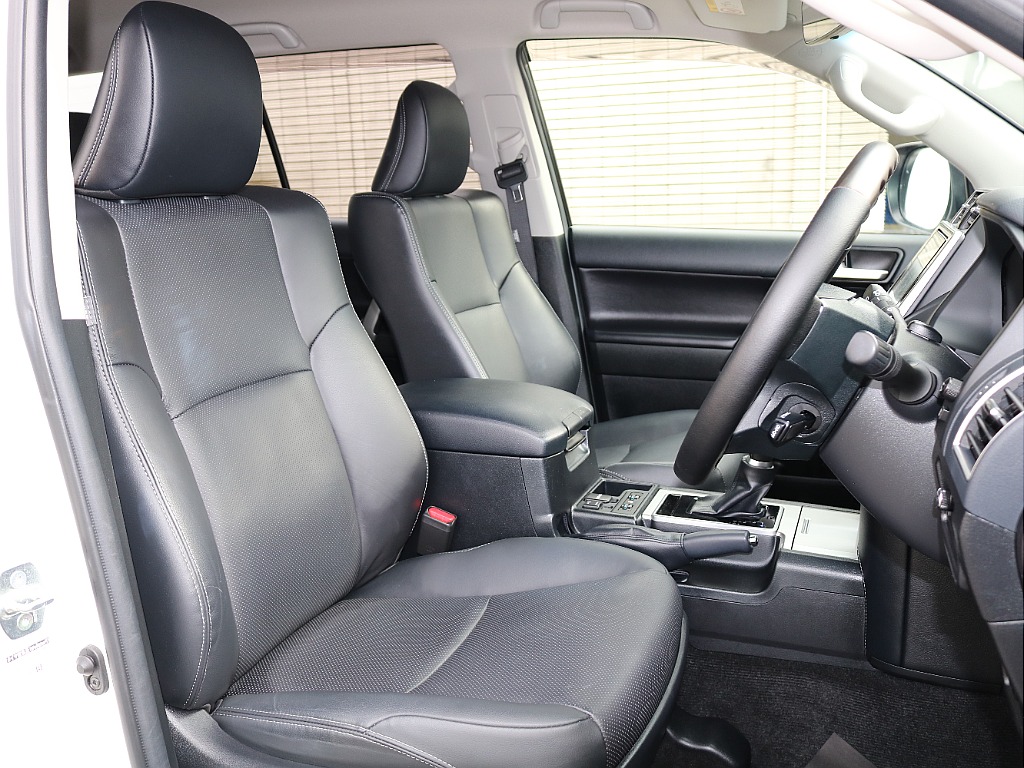 フロント運転席！