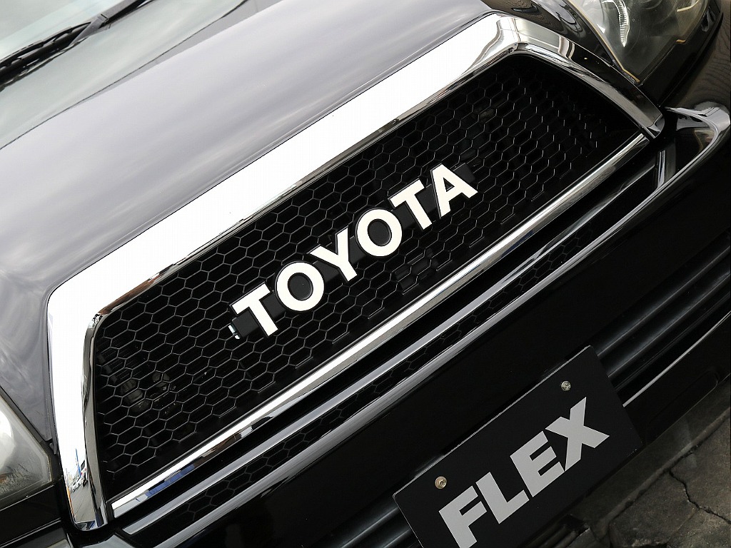 横文字トヨタエンブレムが可愛いですね！