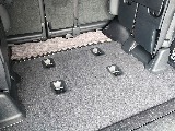跳ね上げすることに乗って荷室スペースの確保も可能！