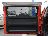 リアゲートは横開きですよ！