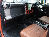 シンプルな内装のFJクルーザー☆