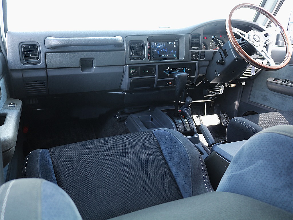 目線が高い車両は疲れにくいですね！景色を楽しんでプラドライフお過ごし下さいませ☆