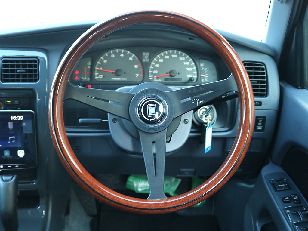 2000 Toyota Hilux Surf 