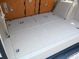 3列目シートを収納することによって買い物した際も積載スペースを確保！
