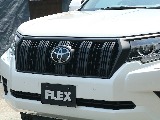 通常はメッキ調ですが今回マットブラックエディションの車両ですので標準でマットブラックとなります！カッコイイ！