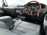 運転が楽しめそうなコックピット