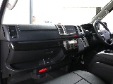 トヨタ ハイエースバン 5ドアバン3.0DT スーパーGLロング 4WD 買取直販！限定1台！！ 栃木県の詳細画像 その4