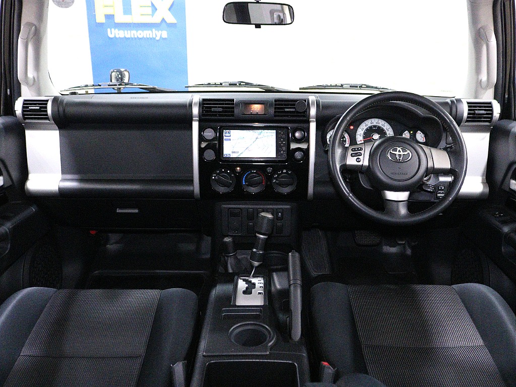 トヨタ FJクルーザー(2枚目)